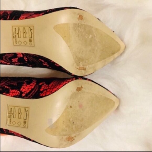 heels With Lace Pattern Size 7.5 - Picture 3 of 4